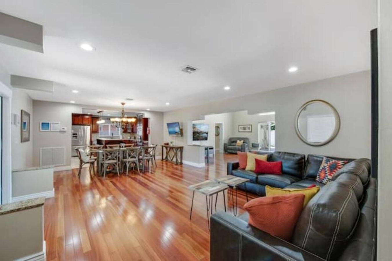 Home With Pool By Pmi Unit 263 Fort Lauderdale Bagian luar foto